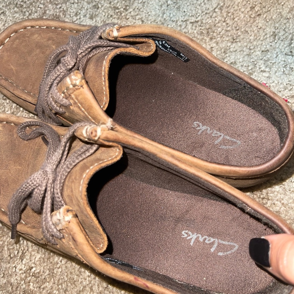 CLARK WALLABEES PADMORE OXFORDS